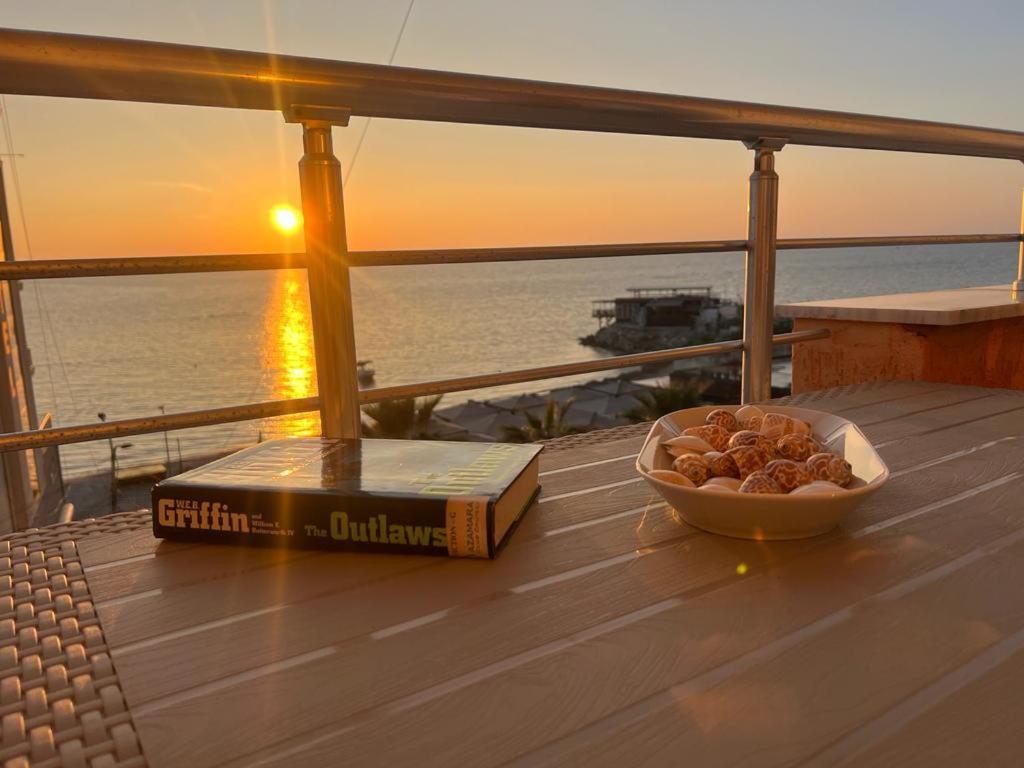 Amazing Paradise Sensation 2 Bedroom Luxury Apartment With A Jacuzzi Durrës Exterior foto